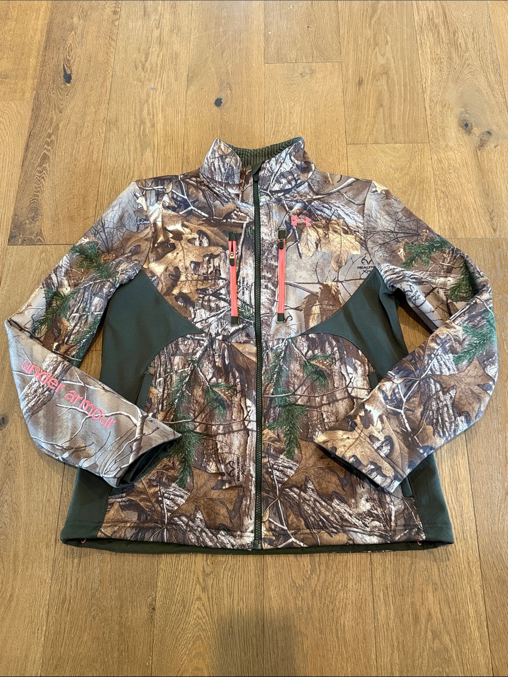 Under Armour Storm Realtree Camo Scent Control Jacket - M